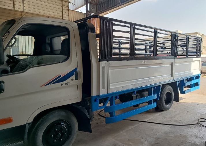 ورشة تفصيل صندوق ماء فيبر الرياض ورشة تفصيل شبوك دينات بالرياض
